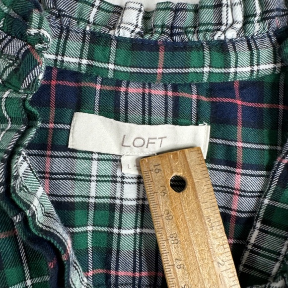 LOFT | Plaid Ruffle Utility Henley Green Blouse Size Large - Picture 4 of 5